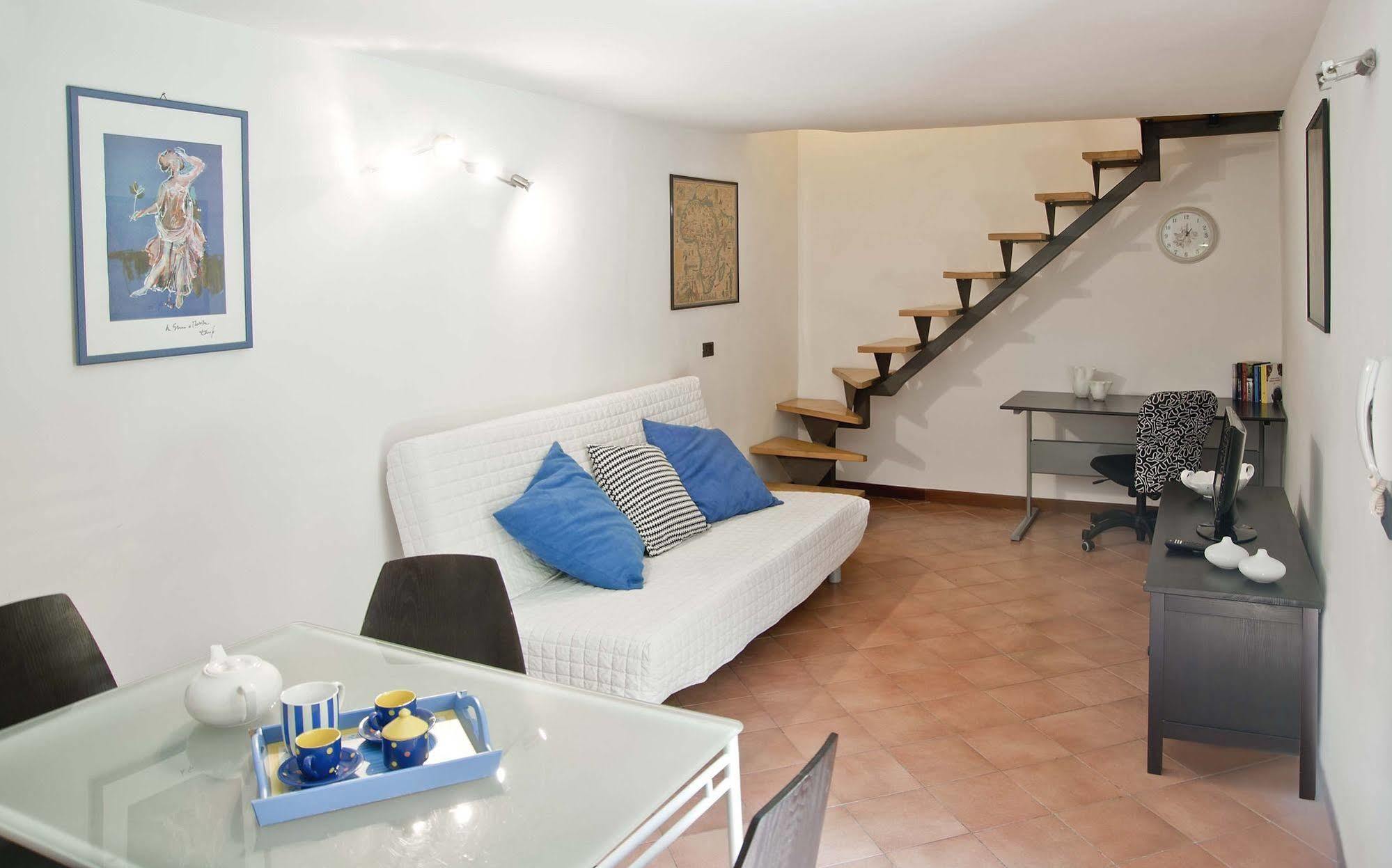 Napul'E Apartament เนเปิลส์ ภายนอก รูปภาพ